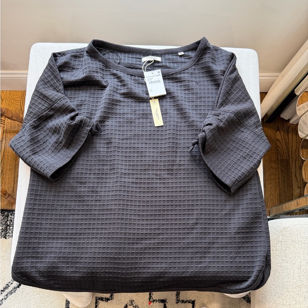 Uniqlo Men's Charcoal Textured Long Sleeve Tee